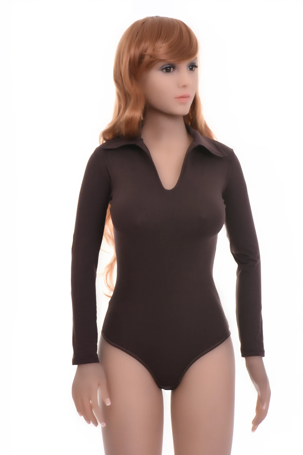 Breathable cotton-blend bodysuit with long sleeves and brazilian cut, a smooth everyday base layer.