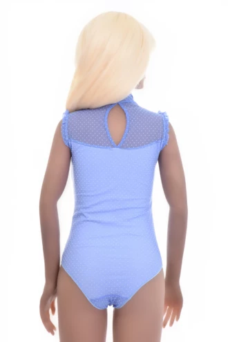 Sleeveless cotton bodysuit with mock neck and bikini cut, soft and comfortable against the skin.