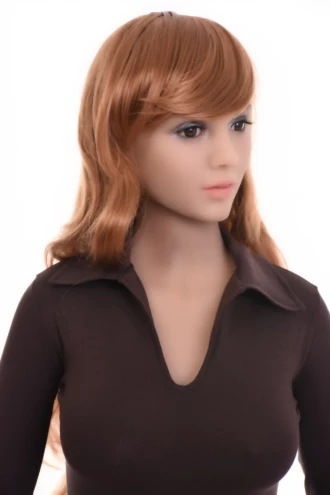 Cotton shirt bodysuit with V-neck and long sleeves, a breathable base worn under a blazer with the V on show.