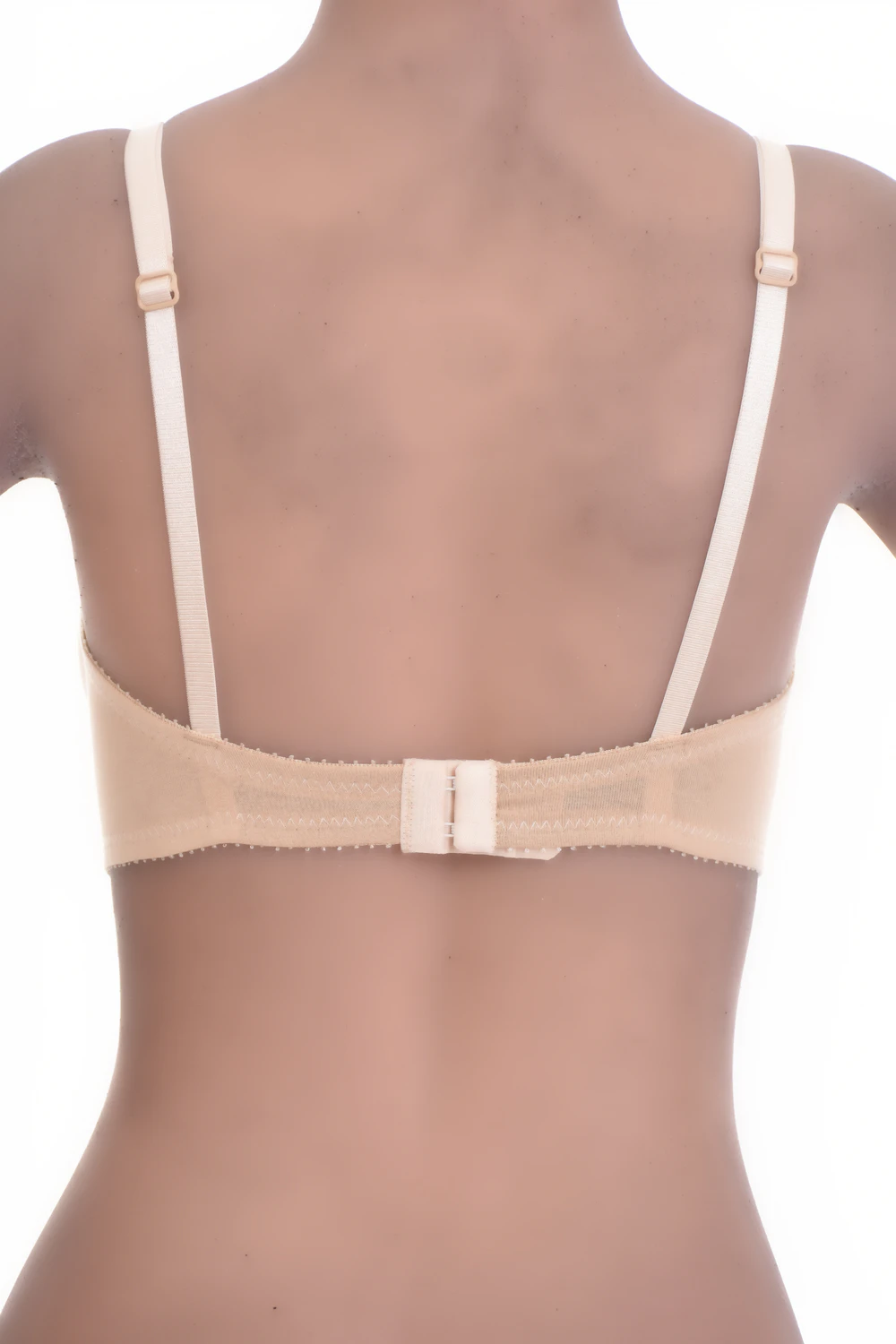 Unpadded cotton soft-cup bra with a light sheer mesh edge for a touch of detail, breathable for daily wear.