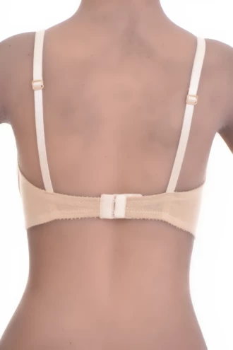 Plain breathable cotton soft-cup bra with an unpadded natural shape, an easy no-fuss staple for daily wear.