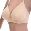 Cotton soft-cup bra with no padding for a natural shape and adjustable shoulder straps, simple everyday comfort.