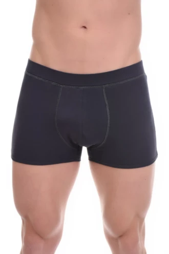 Men's cotton boxers with an extended leg that holds close to sit smooth under slim trousers.