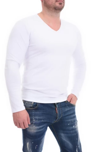 Cotton-blend men's long-sleeve V-neck tee, an easy layer with a neckline that stays hidden.
