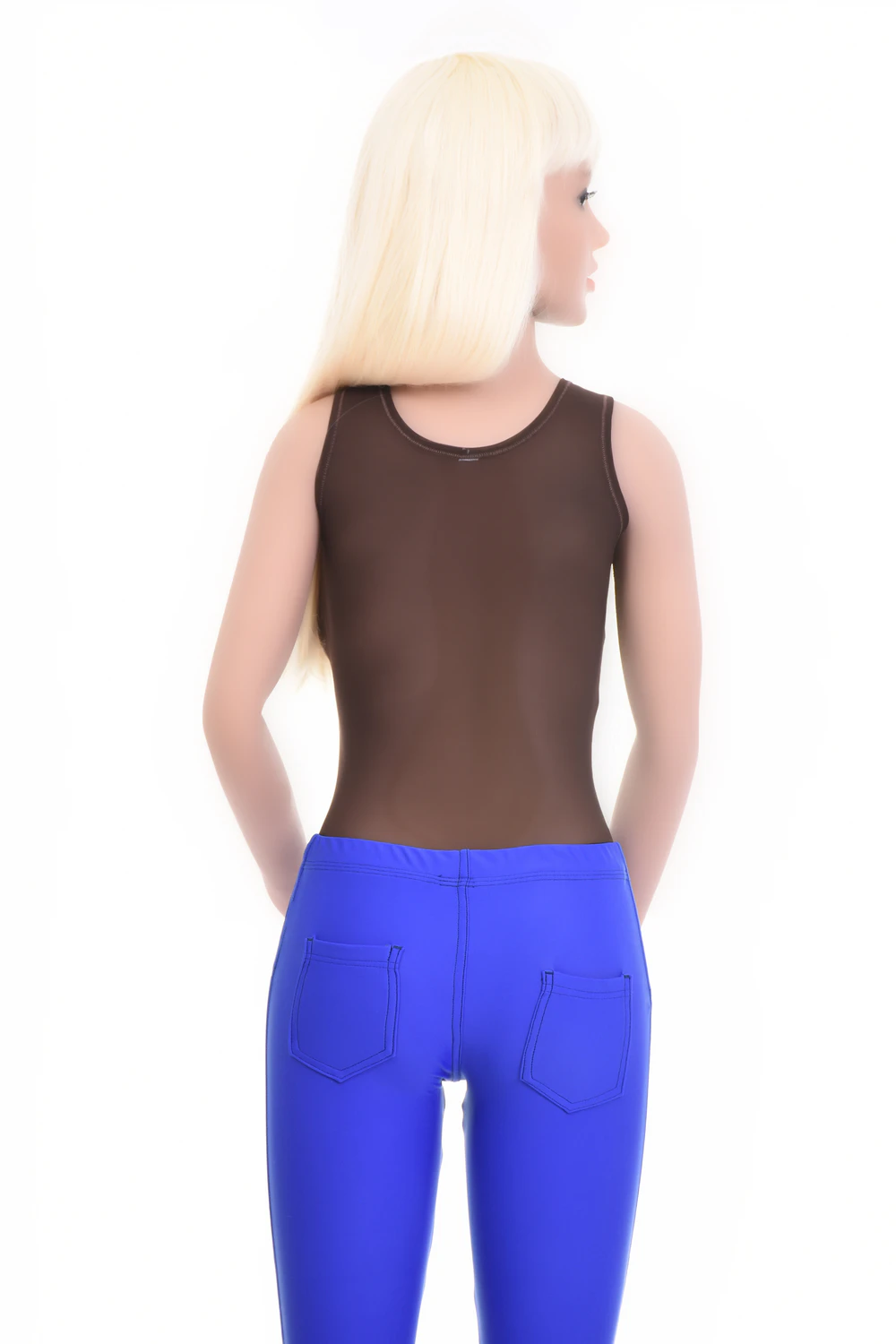 Scoop-neck mesh tank bodysuit with wide straps and brazilian cut, light and breathable for daily wear.