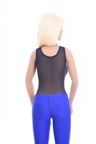 Scoop-neck mesh tank bodysuit with wide straps and brazilian cut, light and breathable for daily wear.