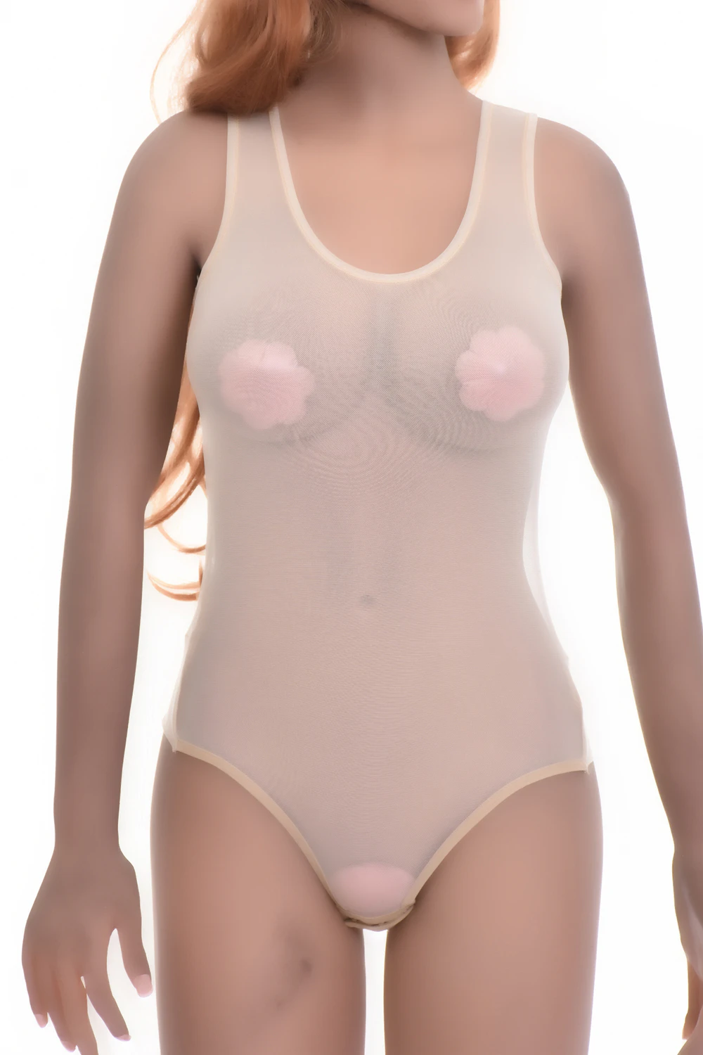 Women's sleeveless mesh bodysuit with scoop neck, wide straps and brazilian cut, a light everyday base.