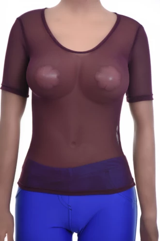Close-fitting open-knit mesh tee with a scoop neck and short sleeves, an airy ventilated everyday layer.