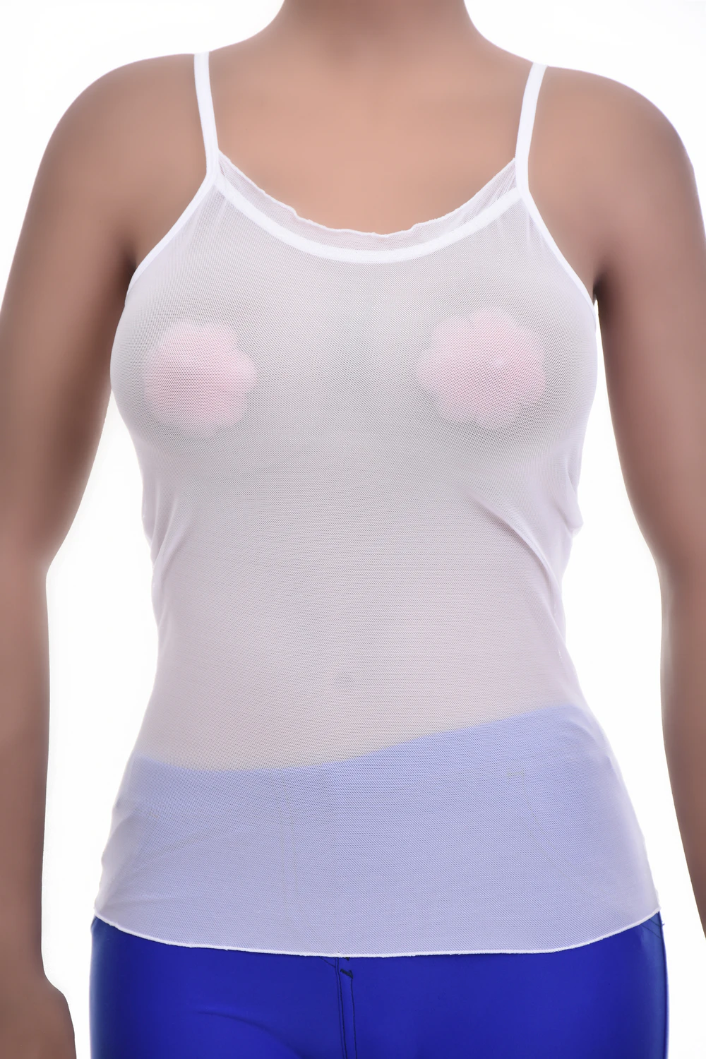 Women's mesh camisole with thin spaghetti straps and a scoop neckline in an airy slim cut.