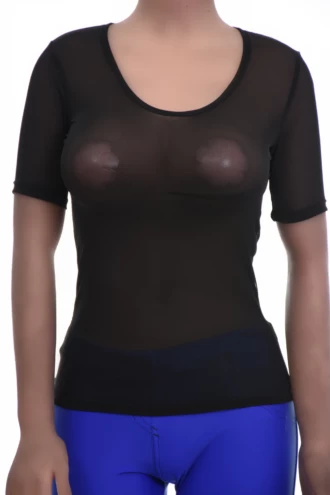 Slim mesh tee with stretch that follows the figure, finished with a feminine scoop neckline.