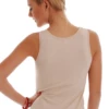 Soft cotton tank with wide straps covering a bra strap, breathable and close with an easy pull-on shape.