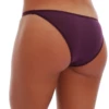 Classic high-leg cotton-blend briefs with a low rise that sit smooth under fitted clothing.