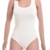 Cotton bodysuit with scoop neck, wide straps and racerback, a soft active base for daily wear.
