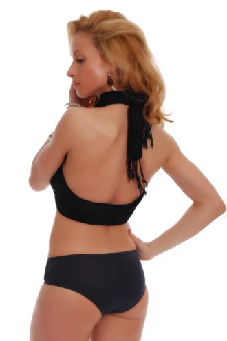 Everyday soft cotton-blend briefs by Tiara Galiano with a low rise that sits flat under clothes.
