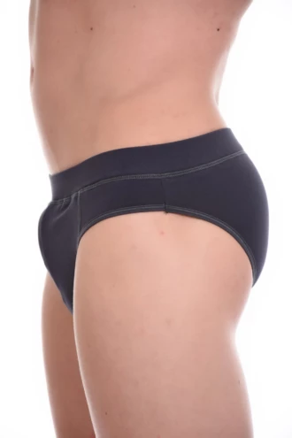 Soft cotton-blend men's briefs with a supportive classic shape and flat, comfortable waist.