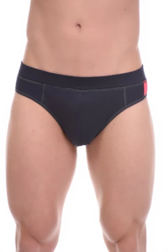 Classic-cut cotton-blend men's underwear, an easy staple the drawer always needs.