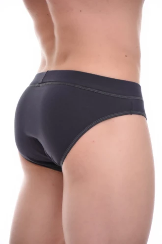 Supportive cotton men's underwear, a comfortable everyday staple with a clean close fit.