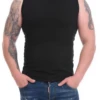 Soft cotton men's vest with a sleeveless shape that leaves the arms free for easy movement.