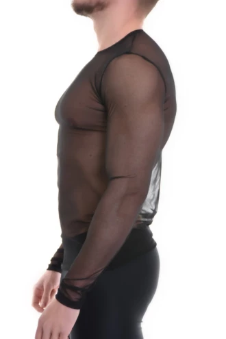 Tiara Galiano mesh men's top with stretch and long sleeves, an easy layer for warmer or active days.