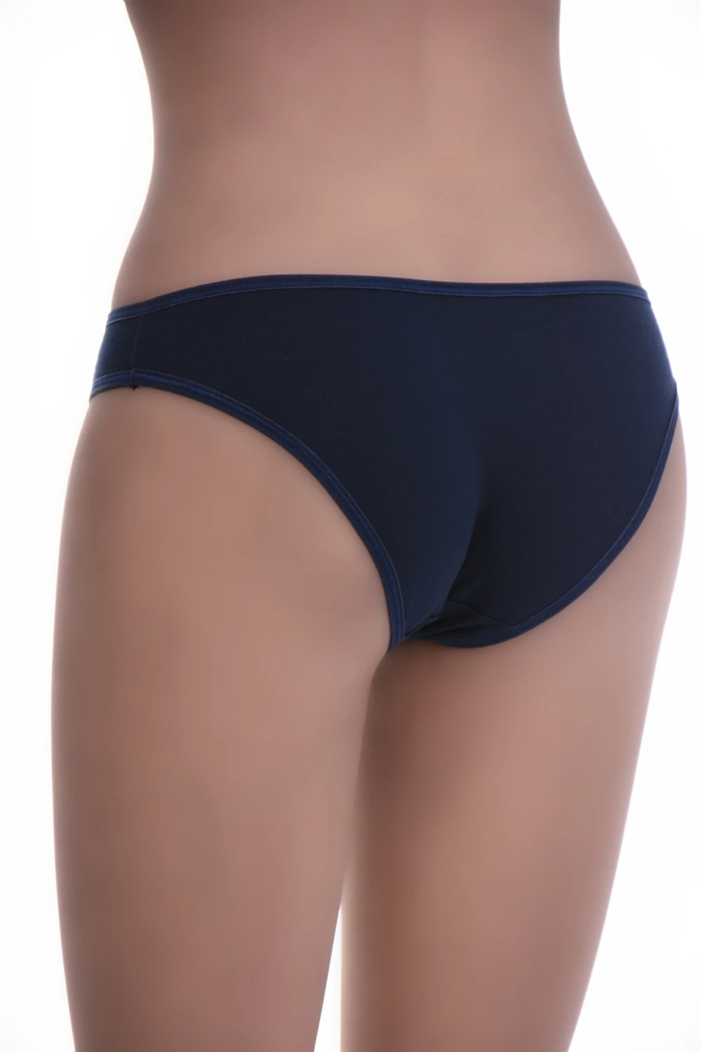 Plain cotton-blend briefs by Tiara Galiano with a high leg and a smooth, slim flat waistband.