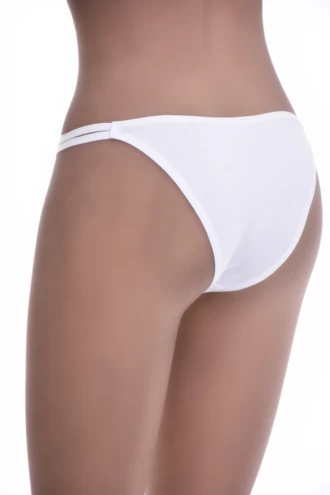 Plain everyday cotton briefs with a slim flat waistband that sits close without pressing in.