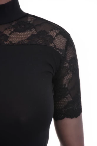 Tiara Galiano cotton bodysuit with lace trim, mock neck and short sleeves, a polished everyday base.