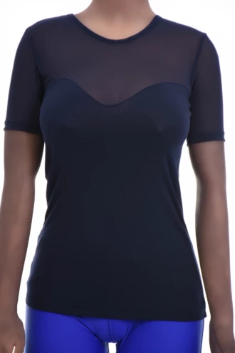 Body-skimming cotton-blend tee with a round neckline, a clean light layer that keeps its shape.