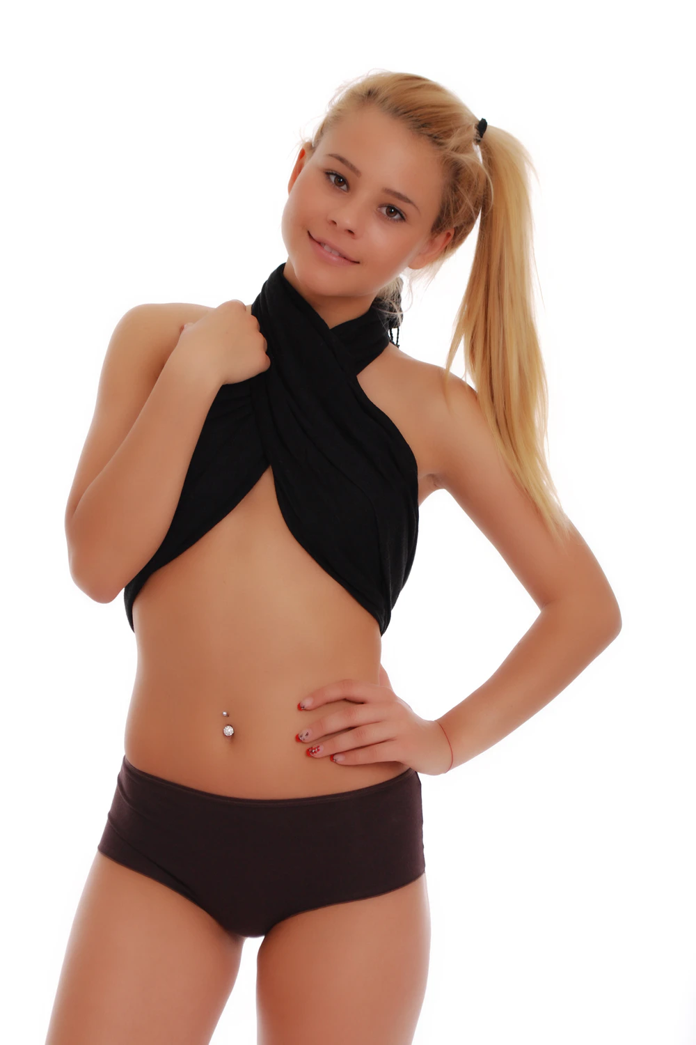 Soft cotton boyshorts from Tiara Galiano with a squared leg line, a breathable basic for comfortable everyday wear.