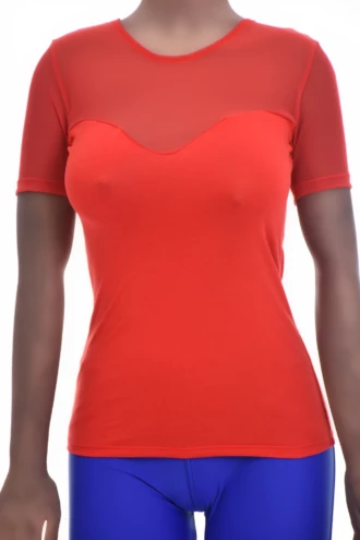 Women's cotton tee with a round neckline and short sleeves, a close slim cut that follows the figure.