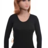 Women's fitted cotton-blend tee with a scoop neckline and long sleeves in a close body-skimming cut.