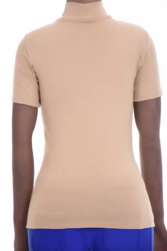 Women's fitted cotton-blend tee with a mock neckline and short sleeves in a close body-skimming cut.