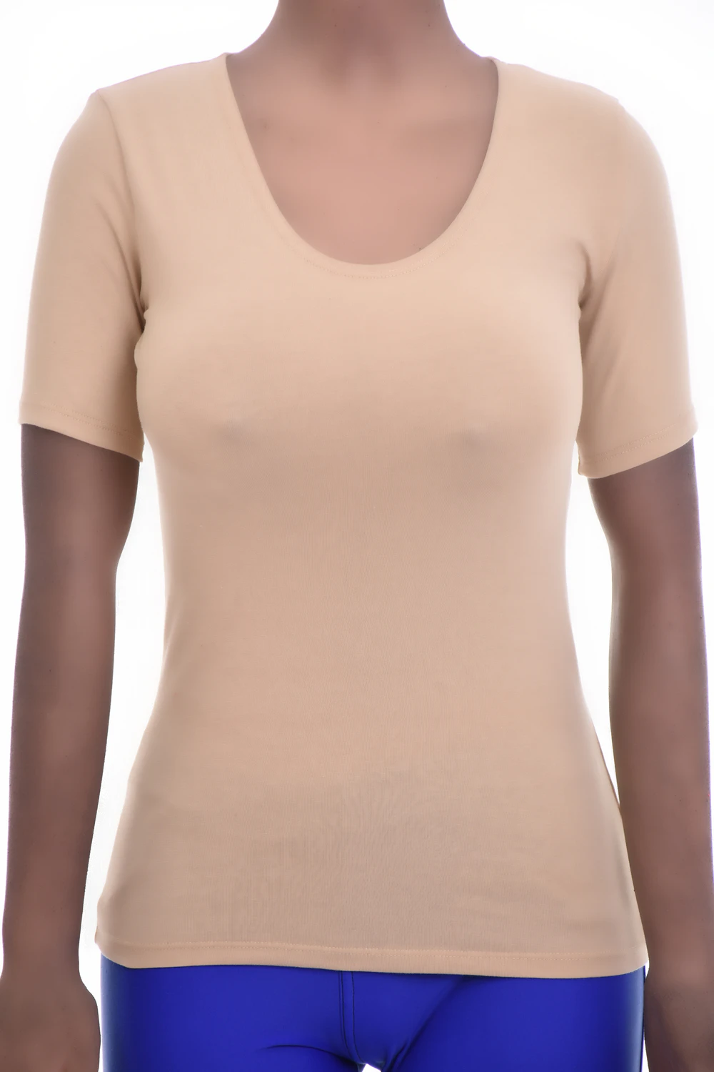 Women's fitted cotton-blend tee with a scoop neckline and short sleeves in a close body-skimming cut.